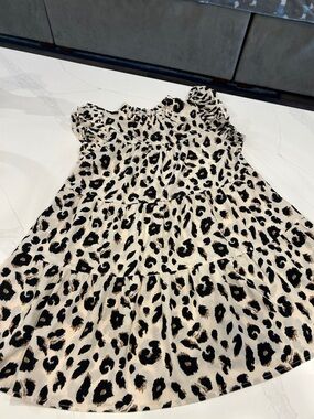Jodifl Ladies size medium Leopard Print Tiered Dress  with ruffle sleeves NWOT